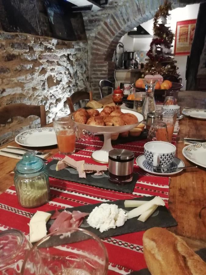 La Lauze Et L'Anguille Bed and Breakfast Gaillac Eksteriør billede